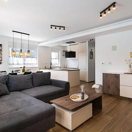 Tatil Evi Lara Nova Vas