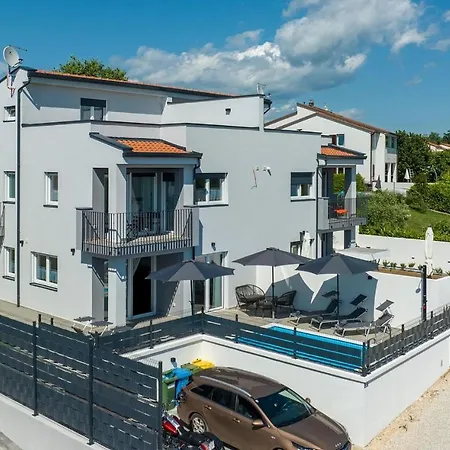 Nyaraló Lara Nova Vas Poreč